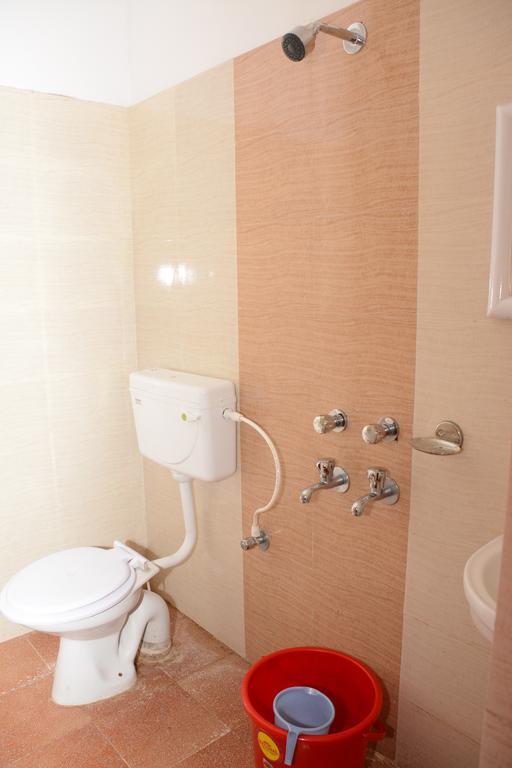 Hotel Nirmal Inn Bhubaneswar Quarto foto